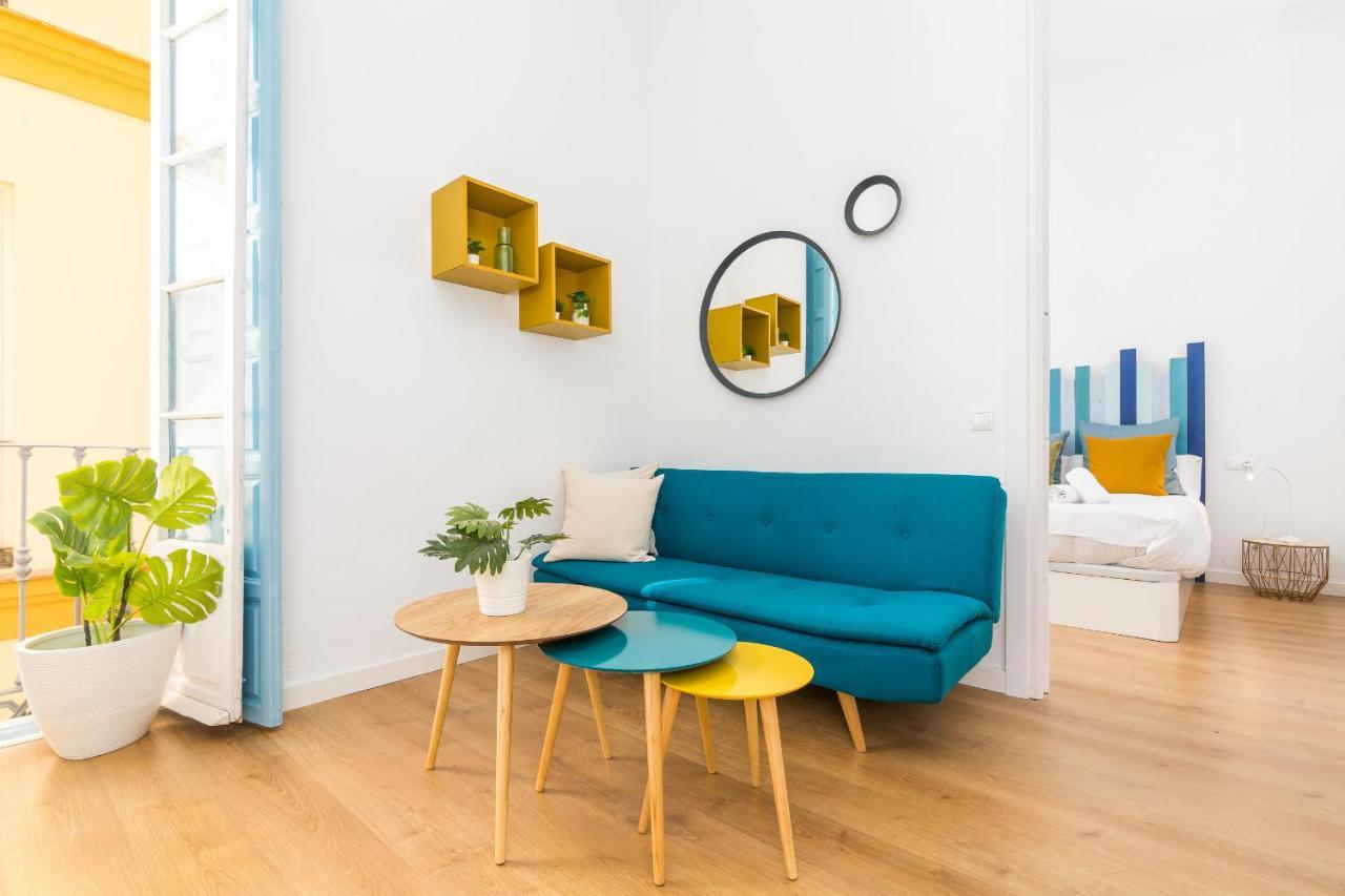 Suite Homes Apartamentos Plaza De La Merced Малага Экстерьер фото