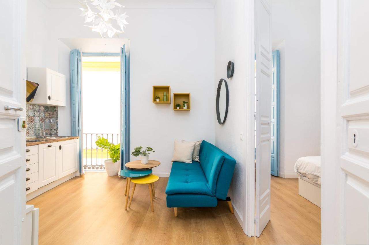 Suite Homes Apartamentos Plaza De La Merced Малага Экстерьер фото
